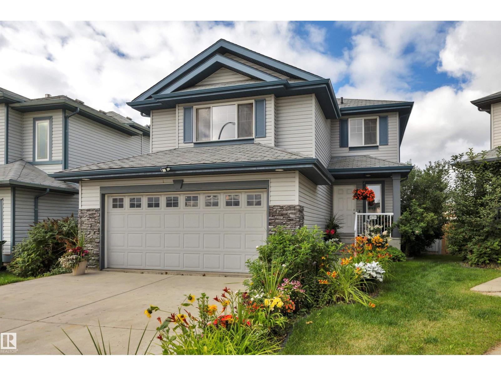 Photo 1 of 8739 178 Av Nw, Edmonton AB