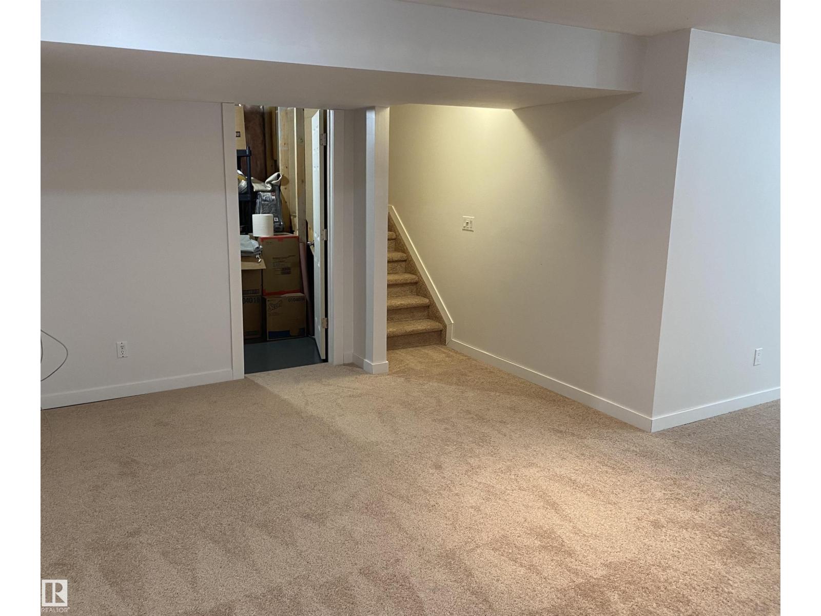 Photo 38 of 8739 178 Av Nw, Edmonton AB