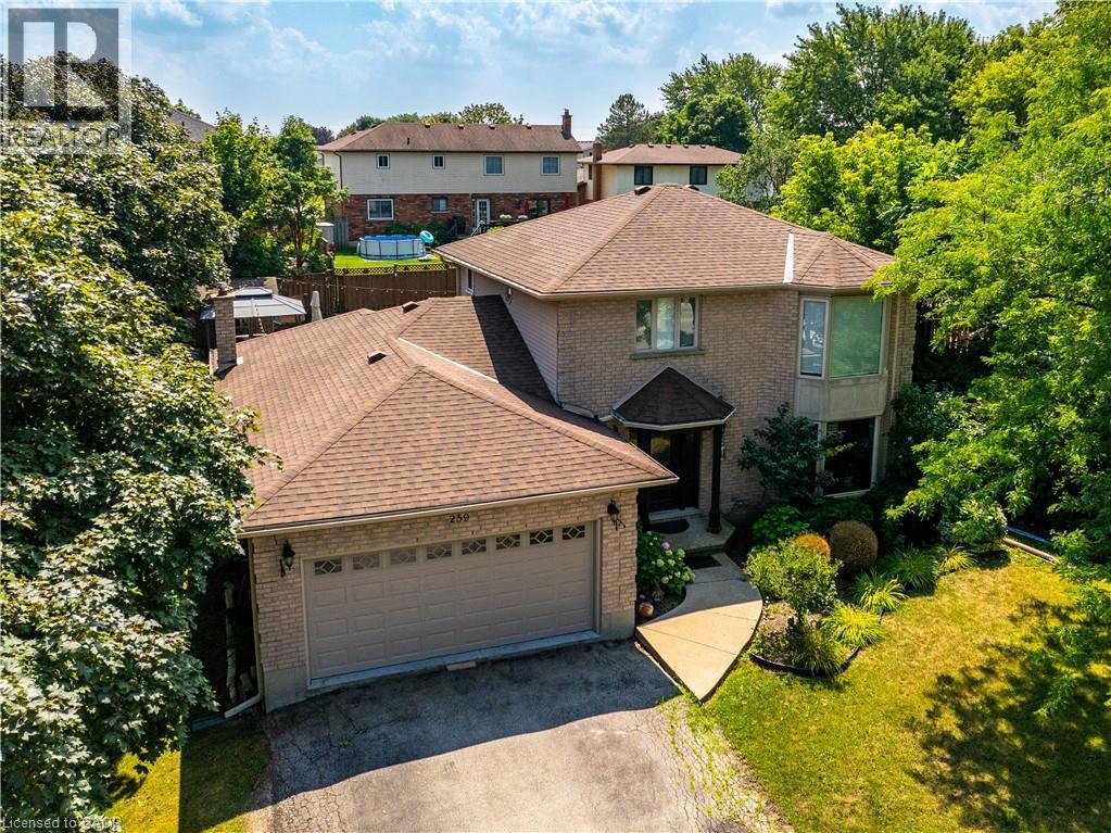 Photo 31 of 259 Haddington Street, Caledonia ON