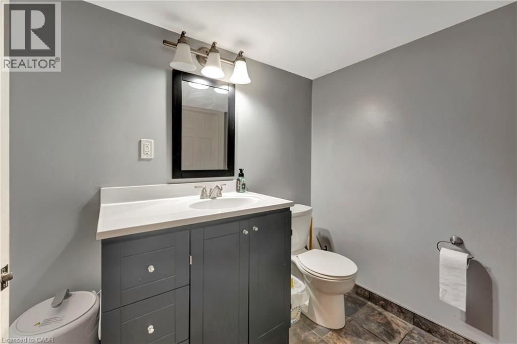 Photo 28 of 259 Haddington Street, Caledonia ON