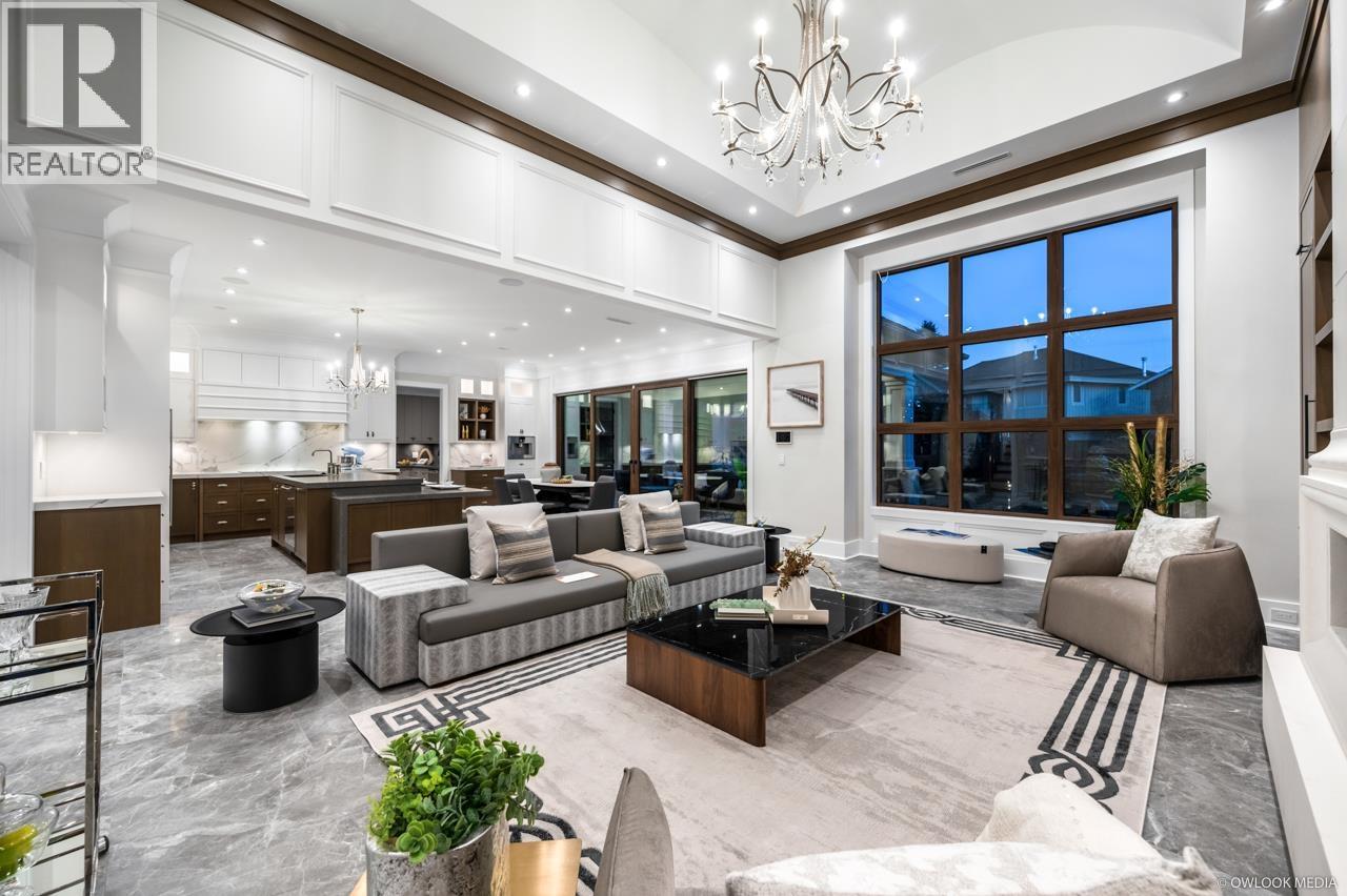 7680 GLACIER Crescent, Richmond