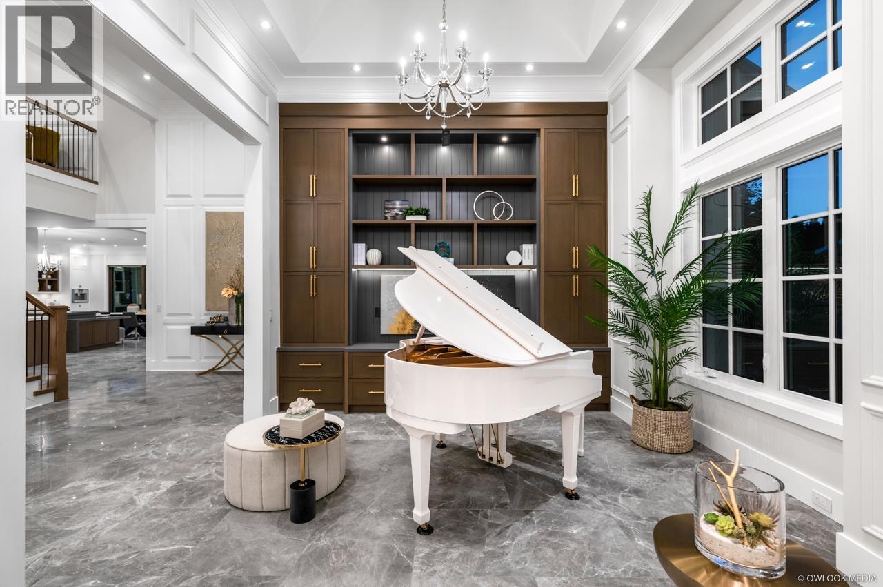 7680 GLACIER Crescent, Richmond