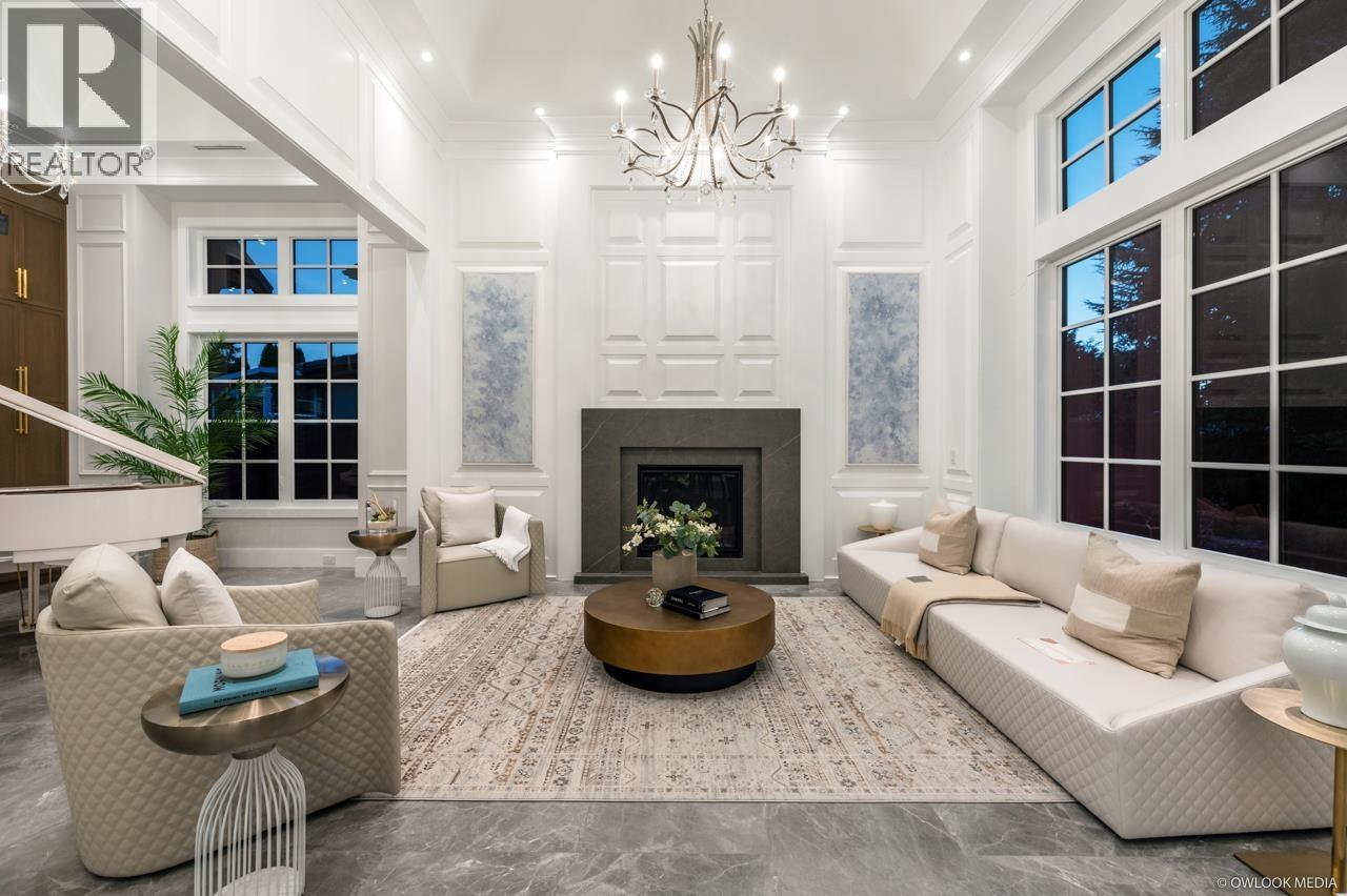 7680 GLACIER Crescent, Richmond