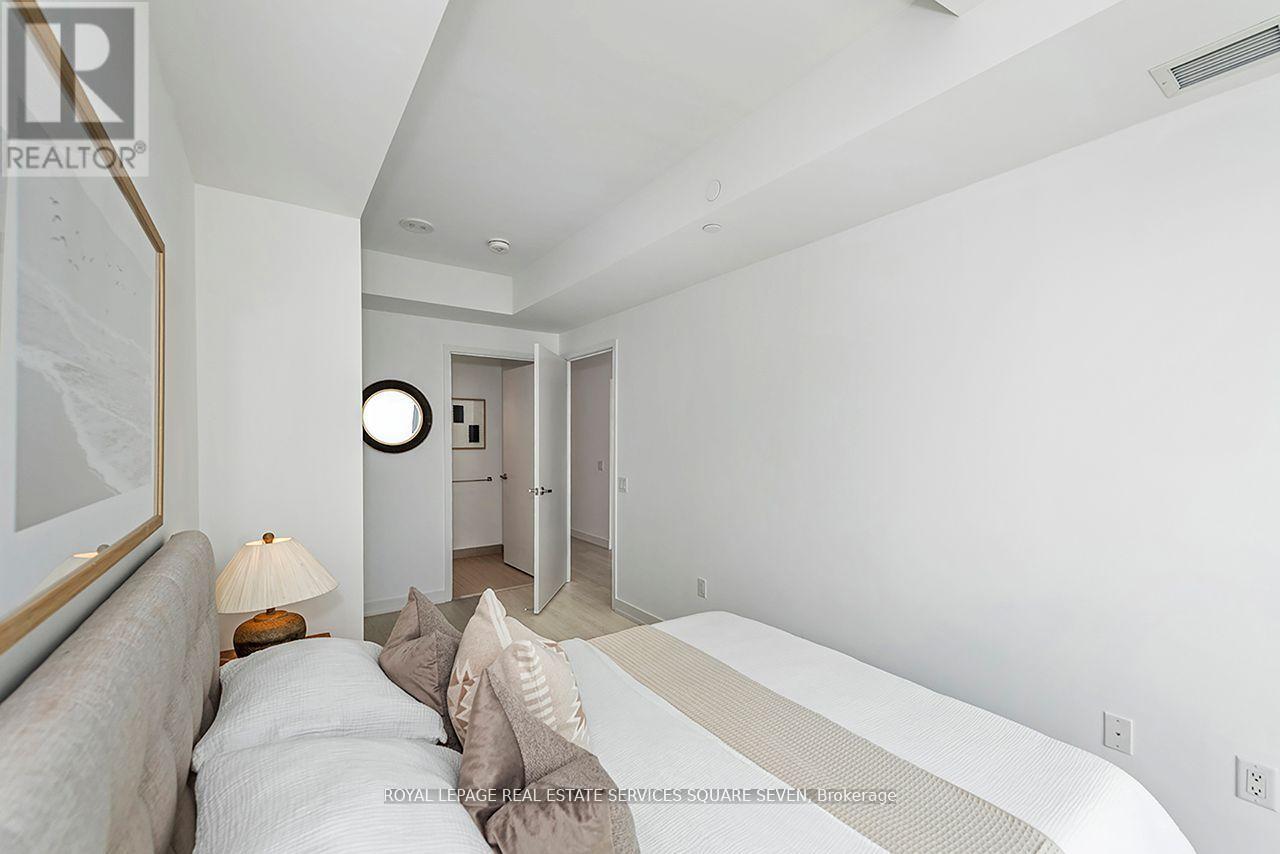 Photo 33 of 4605 3883 Quartz Road, Mississauga ON