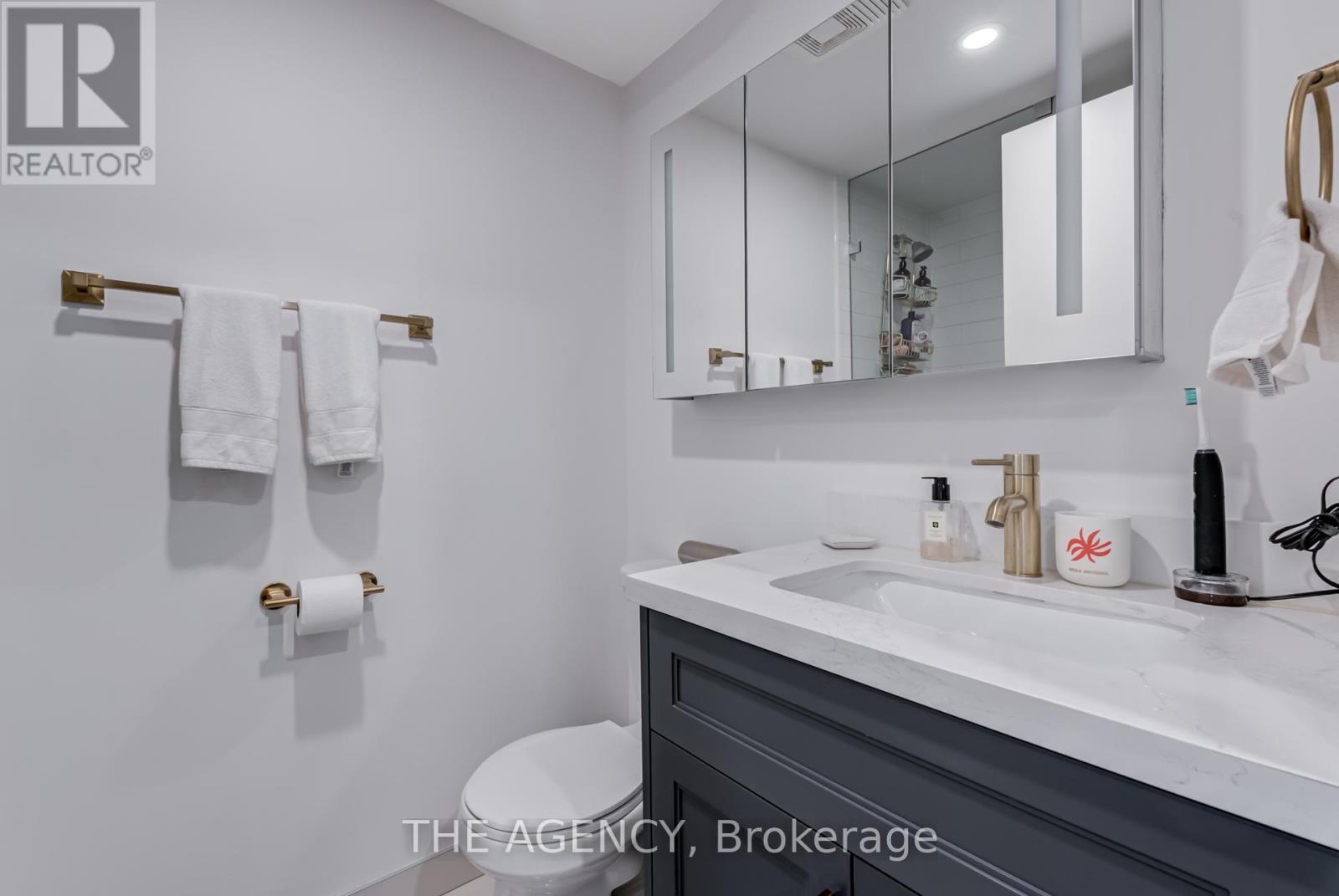 Photo 14 of 815 2212 Lake Shore Boulevard, Toronto ON