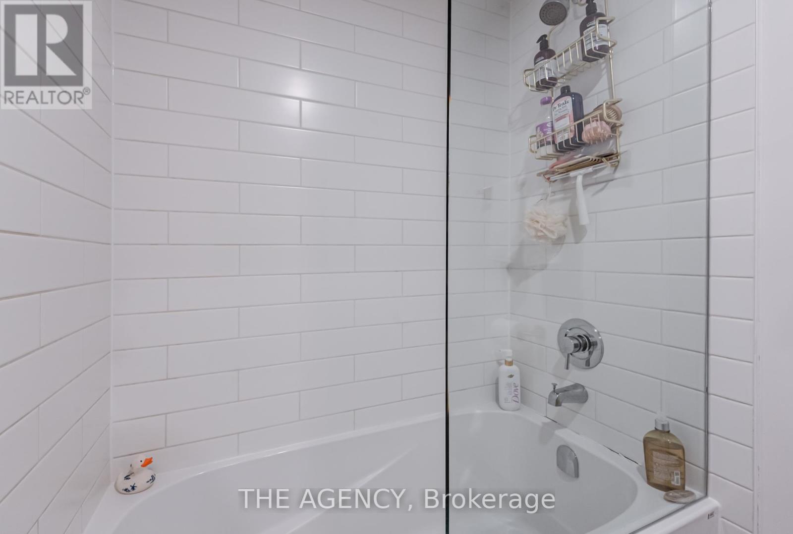 Photo 15 of 815 2212 Lake Shore Boulevard, Toronto ON