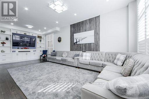 Photo 10 of 16 Dairymaid Road, Brampton ON