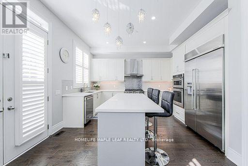 Photo 11 of 16 Dairymaid Road, Brampton ON