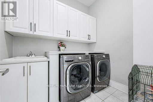 Photo 14 of 16 Dairymaid Road, Brampton ON
