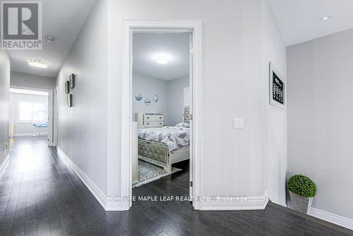Photo 18 of 16 Dairymaid Road, Brampton ON