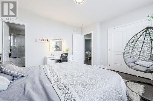 Photo 20 of 16 Dairymaid Road, Brampton ON