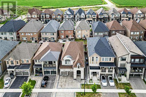 Photo 44 of 16 Dairymaid Road, Brampton ON