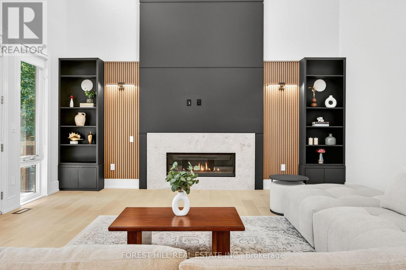 Photo 11 of 221 Morden Road, Oakville ON