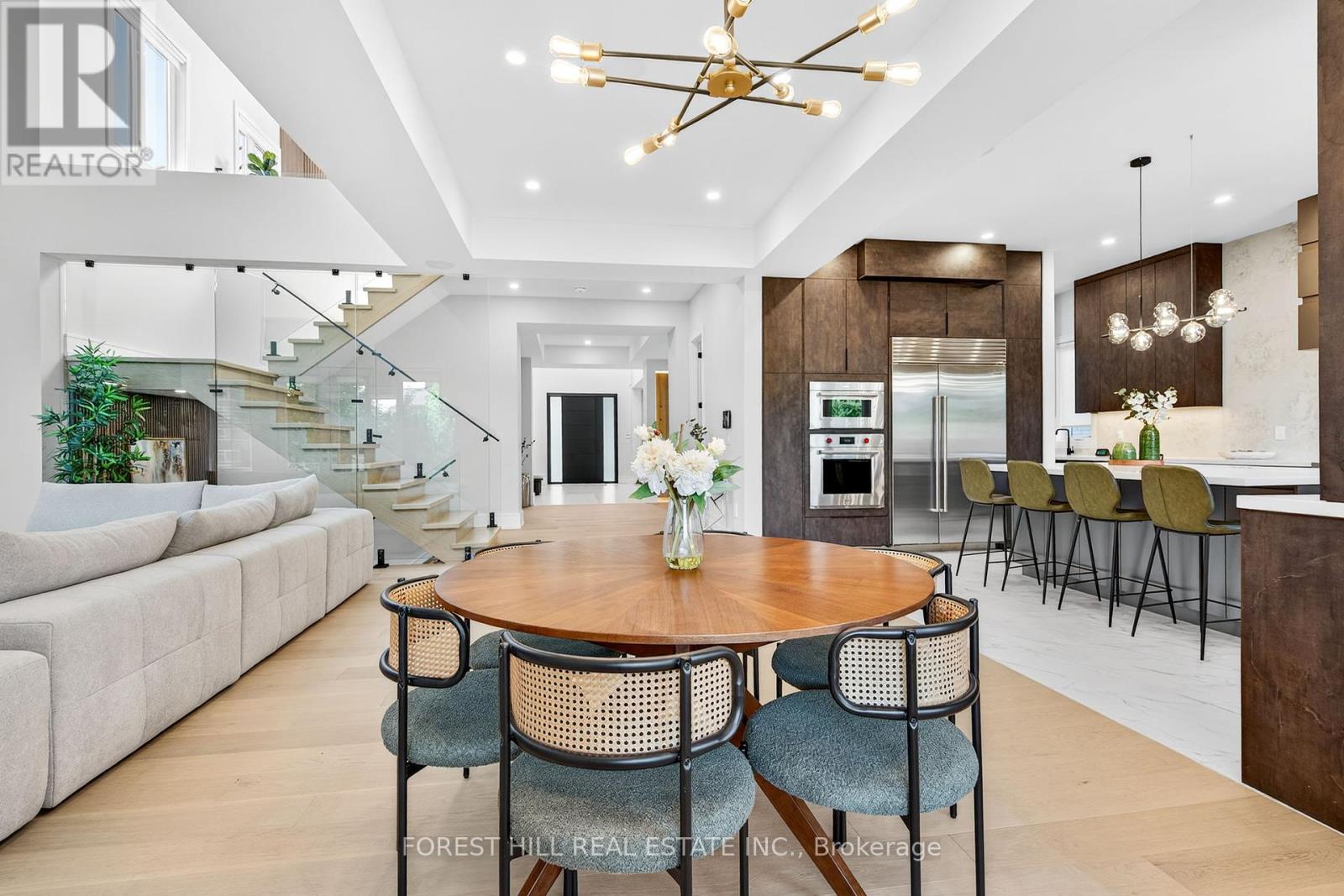 Photo 14 of 221 Morden Road, Oakville ON