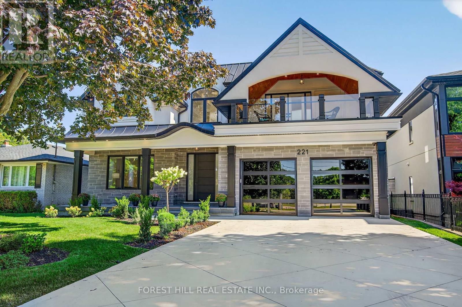 Photo 2 of 221 Morden Road, Oakville ON