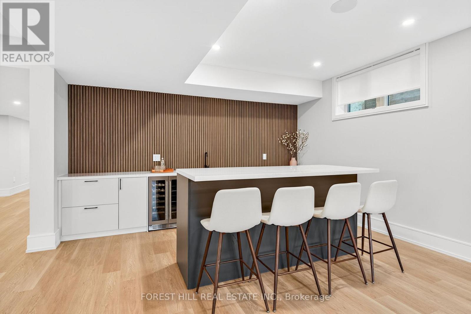 Photo 36 of 221 Morden Road, Oakville ON
