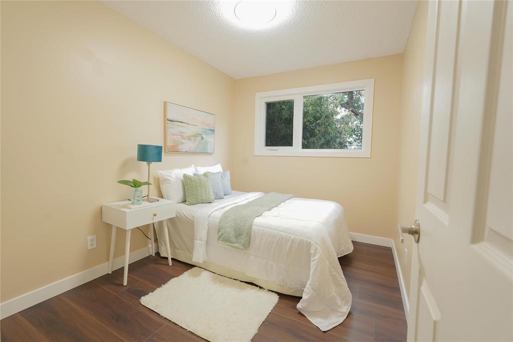 Photo 11 of 126 Ravenhill Road, Winnipeg MB