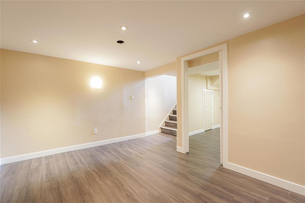 Photo 14 of 126 Ravenhill Road, Winnipeg MB