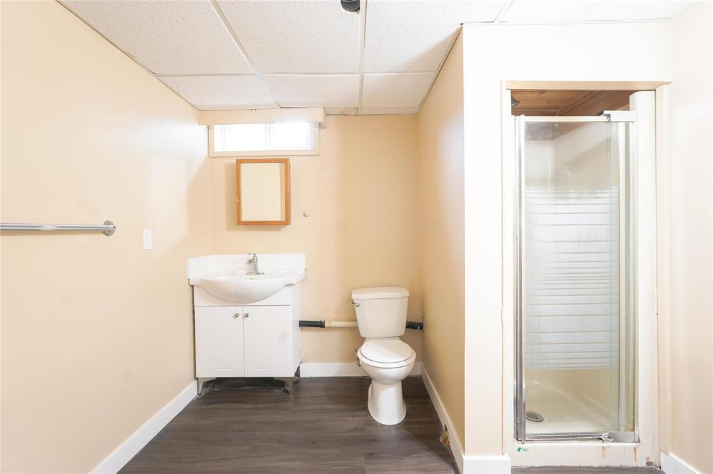 Photo 17 of 126 Ravenhill Road, Winnipeg MB