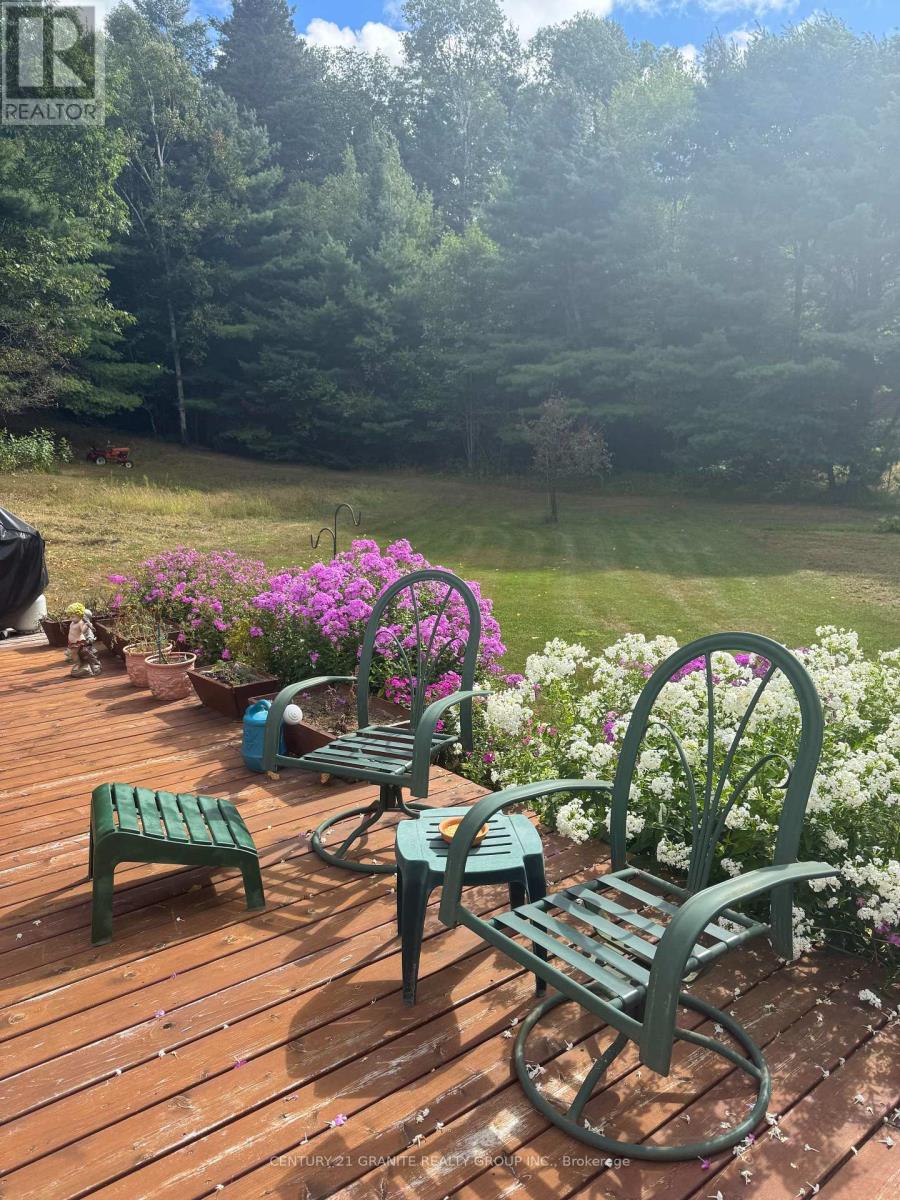 1641 BOULTER ROAD - 22