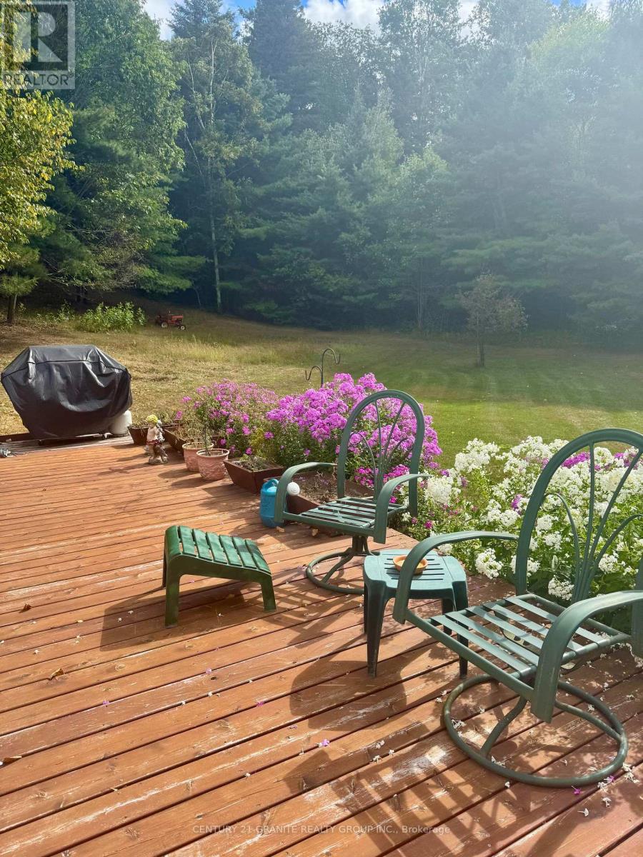 1641 BOULTER ROAD - 21
