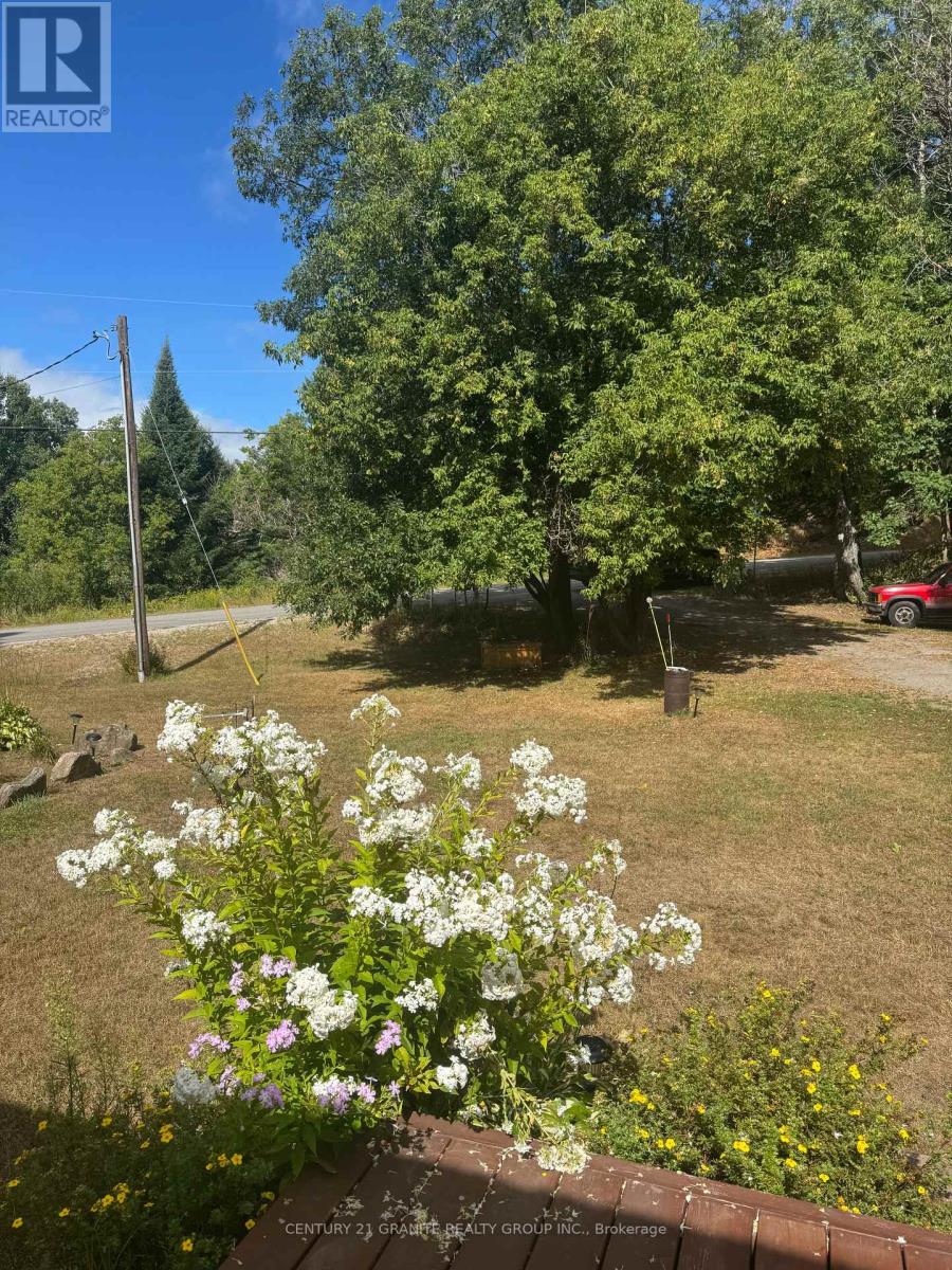 1641 BOULTER ROAD - 40