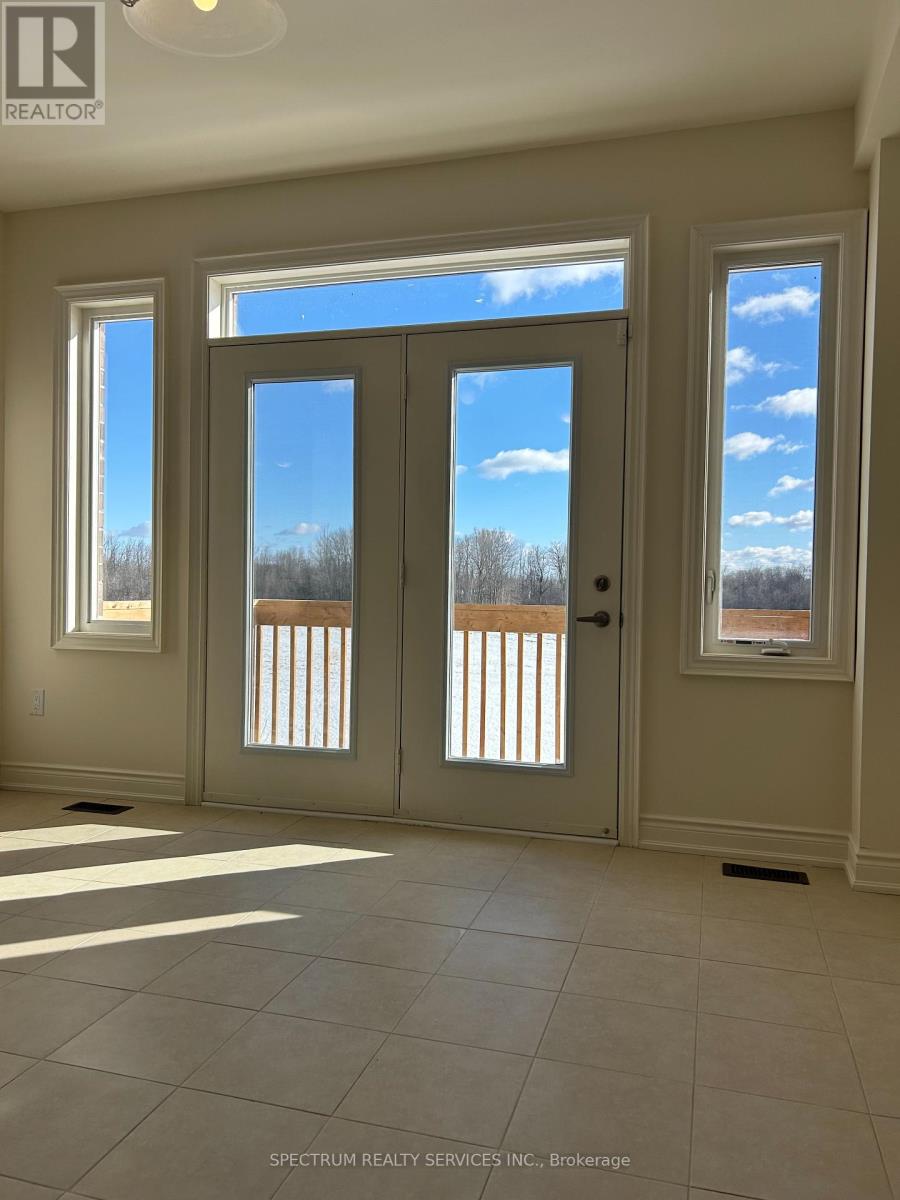 Photo 15 of 148 Bloomfield Crescent, Cambridge ON