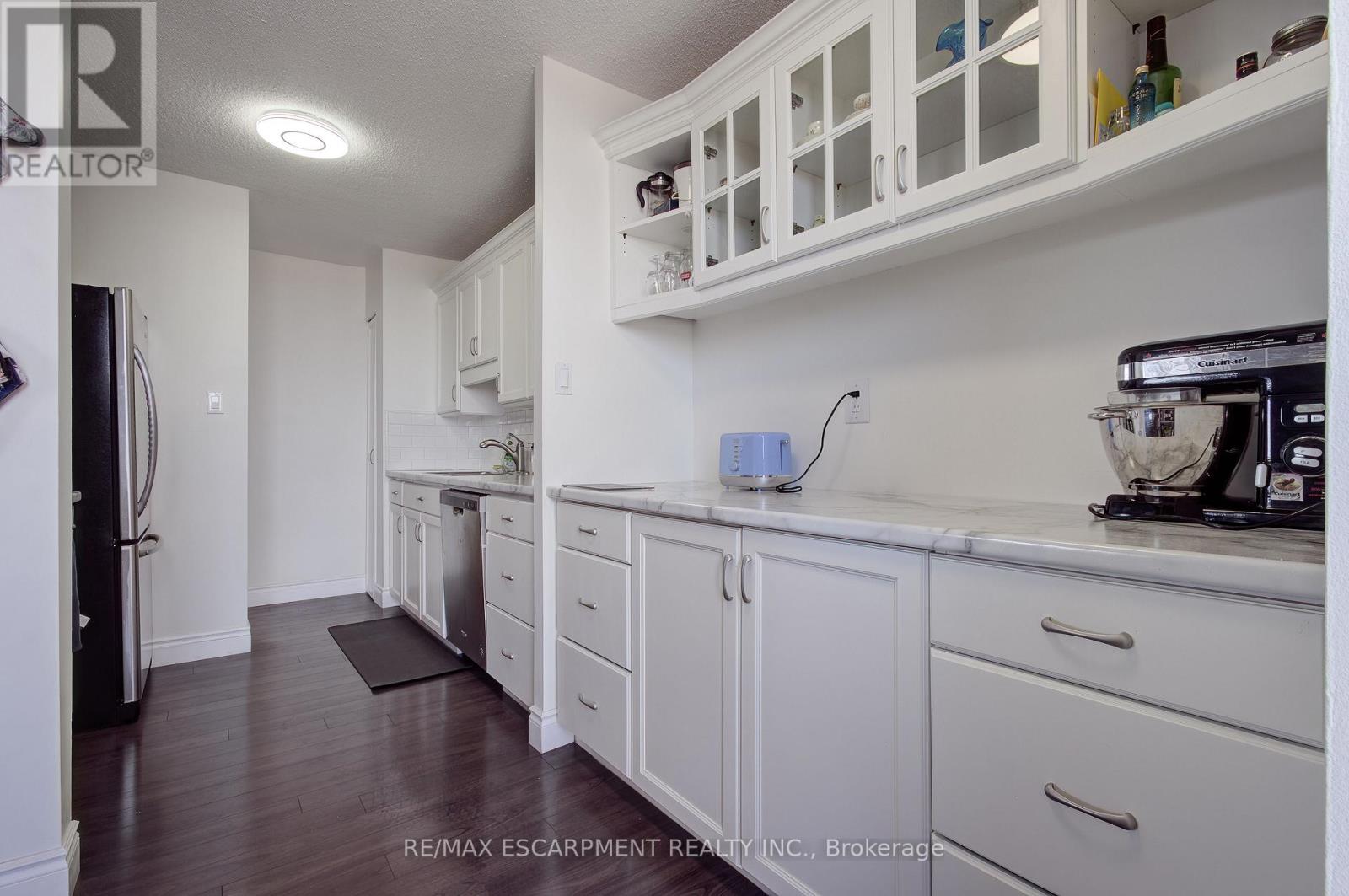 Photo 16 of 1406 222 Jackson Street W, Hamilton ON