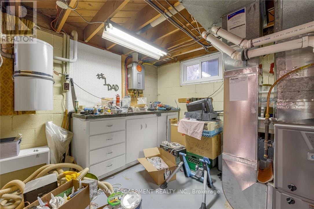 Photo 25 of 5073 Charles Street, Lincoln ON