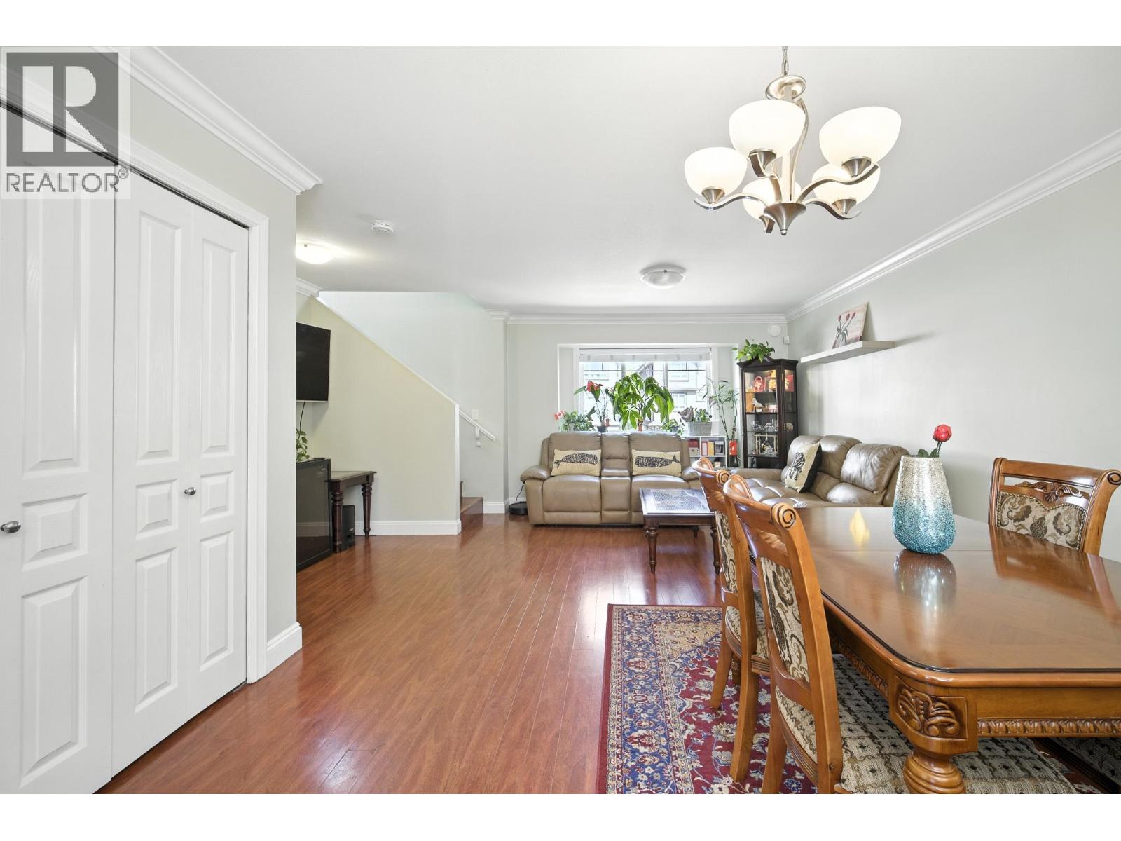 Photo 11 of 3 9800 Alberta Road, Richmond BC
