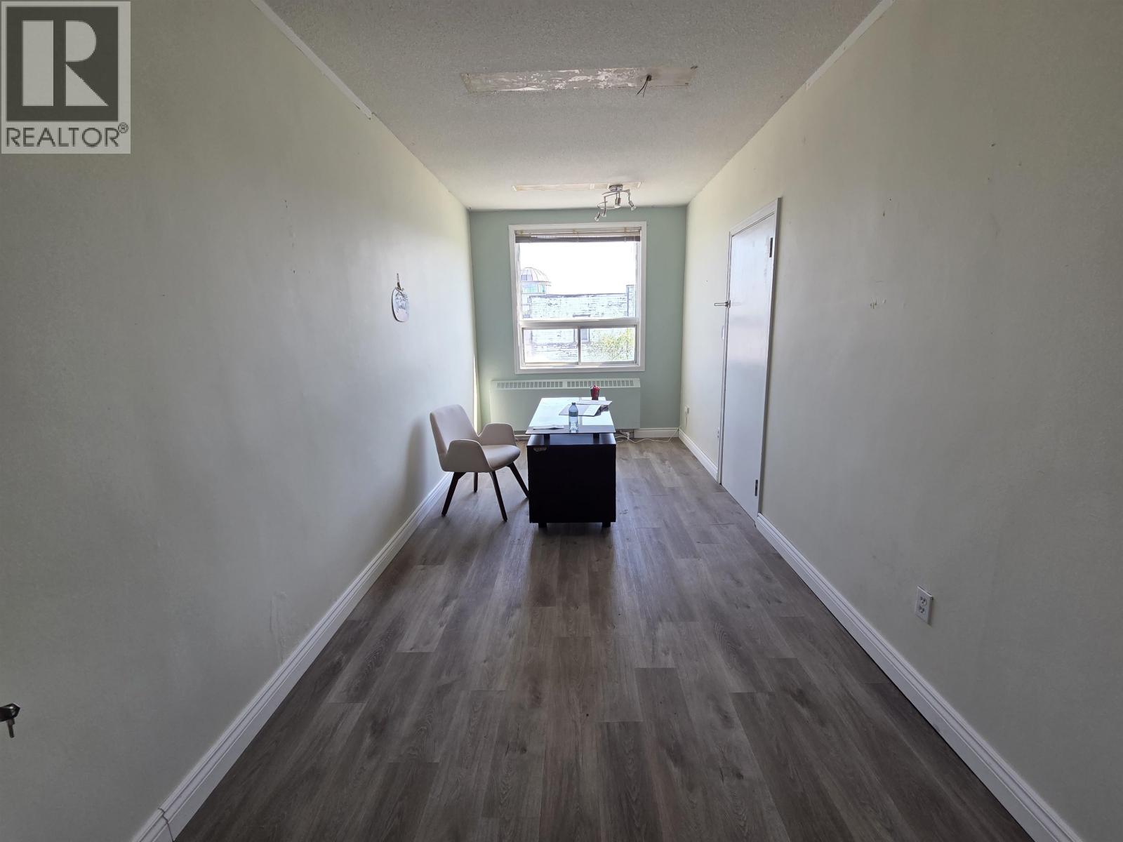 Photo 11 of Top Flr 1210 3rd Avenue, Prince George BC