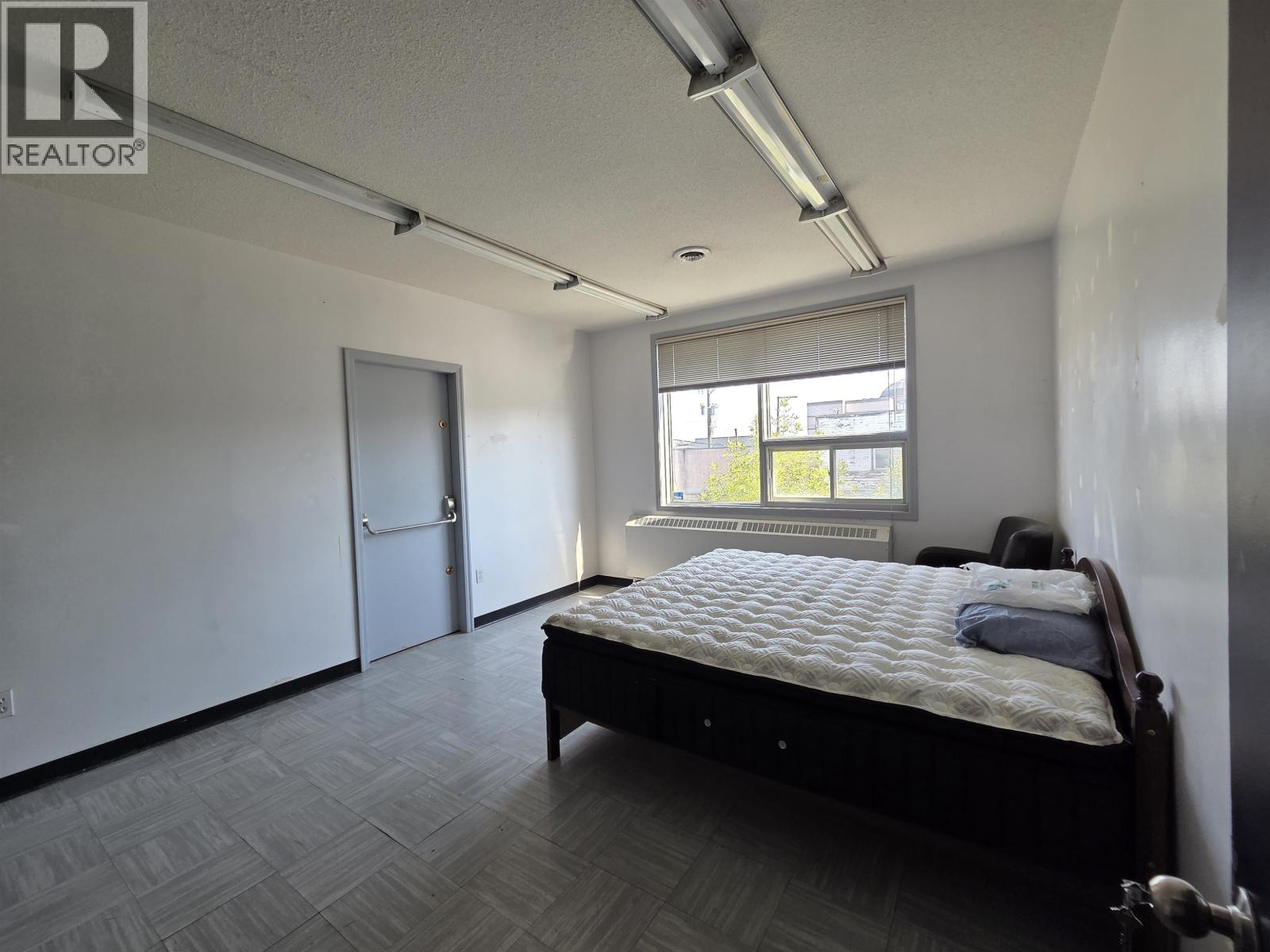 Photo 15 of Top Flr 1210 3rd Avenue, Prince George BC