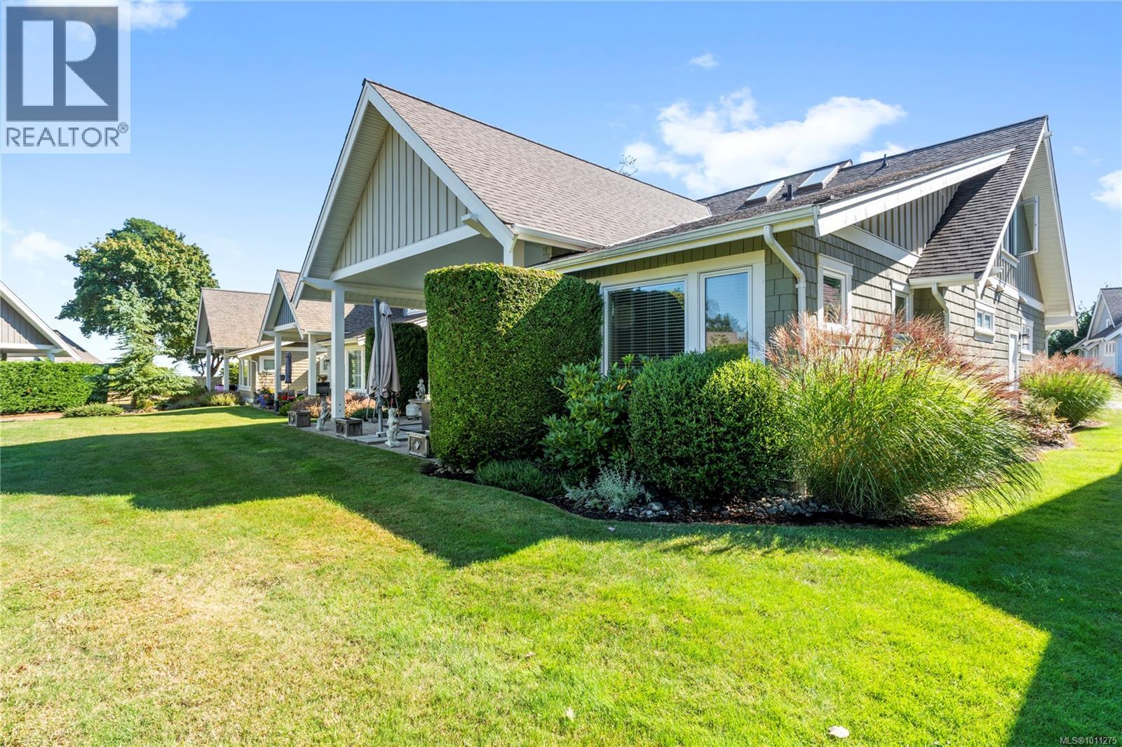 Photo 45 of 43 5251 Island Hwy, Qualicum Beach BC