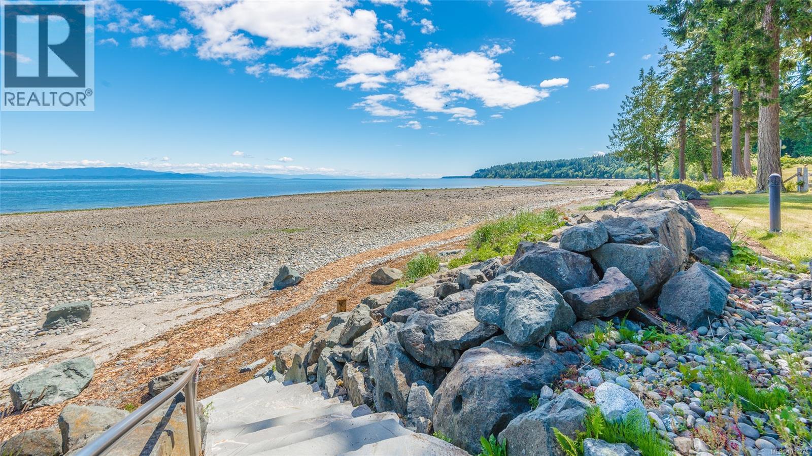 Photo 58 of 43 5251 Island Hwy, Qualicum Beach BC