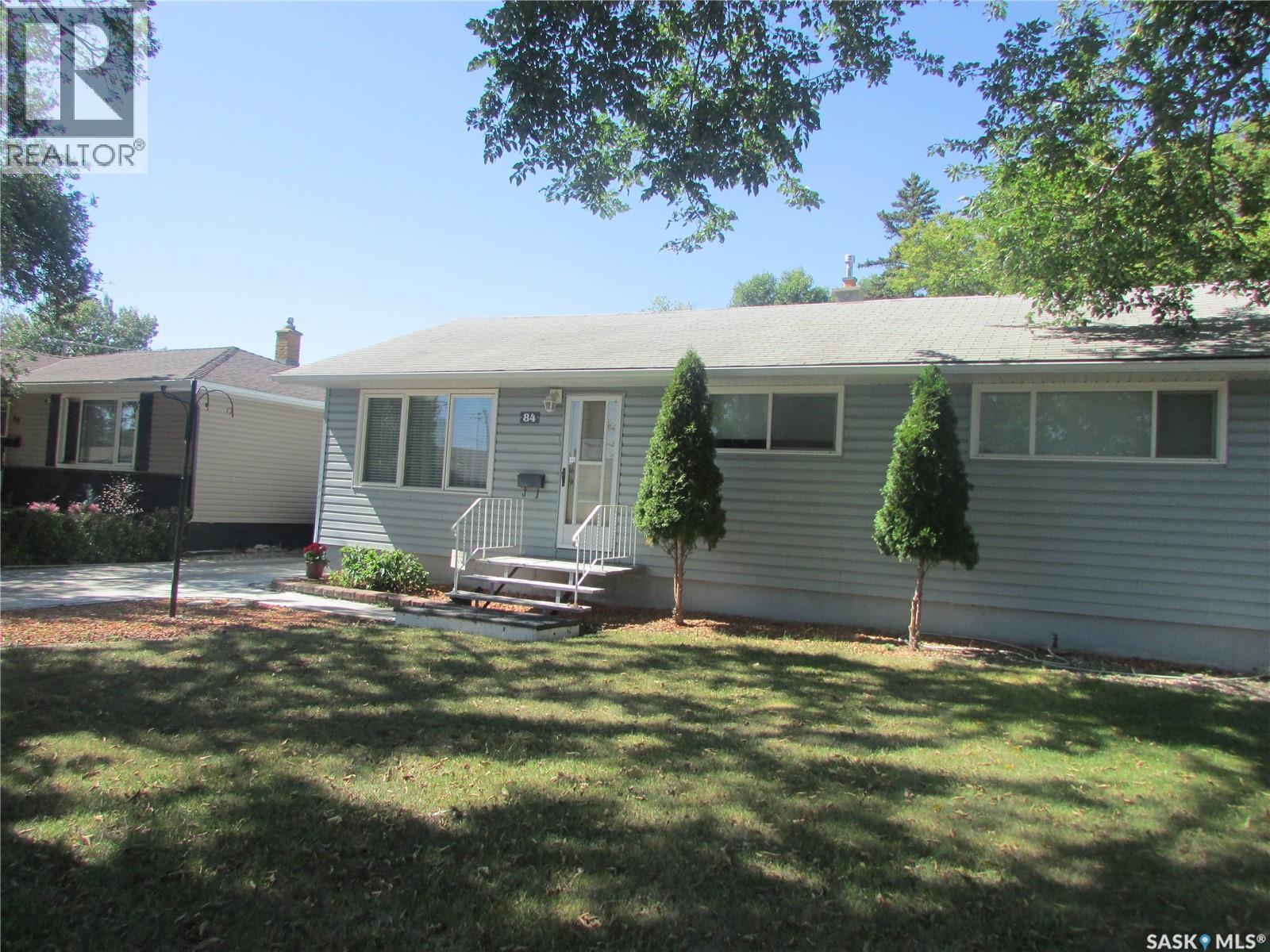 Photo 19 of 84 Coldwell Road, Regina SK