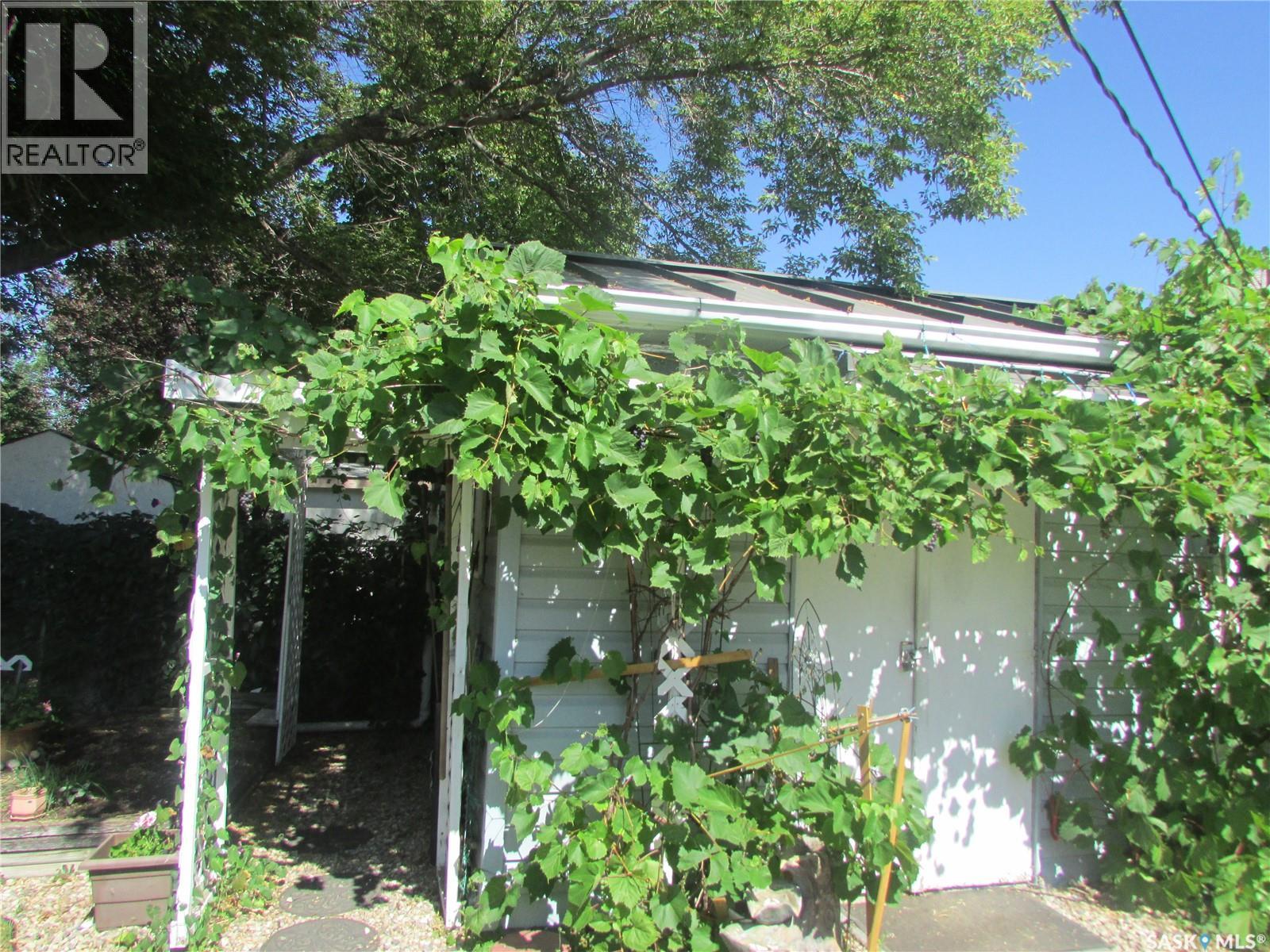 Photo 20 of 84 Coldwell Road, Regina SK