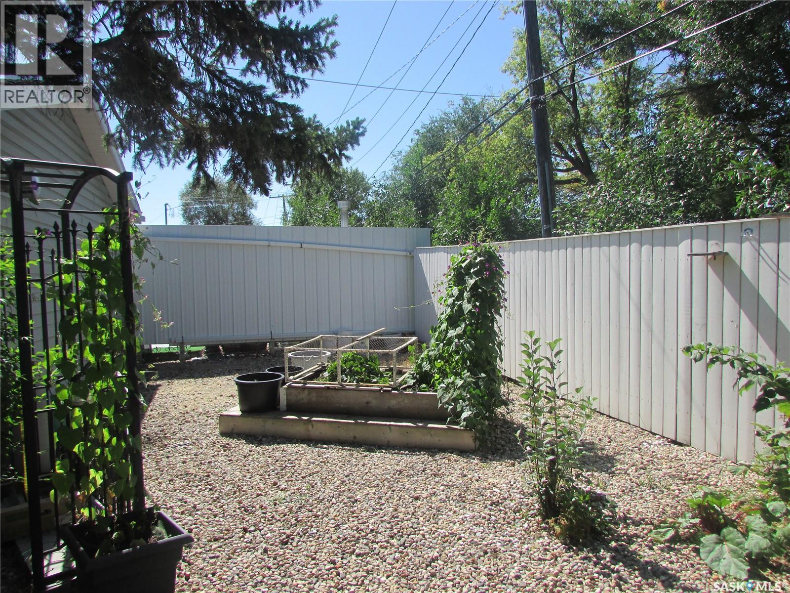 Photo 26 of 84 Coldwell Road, Regina SK
