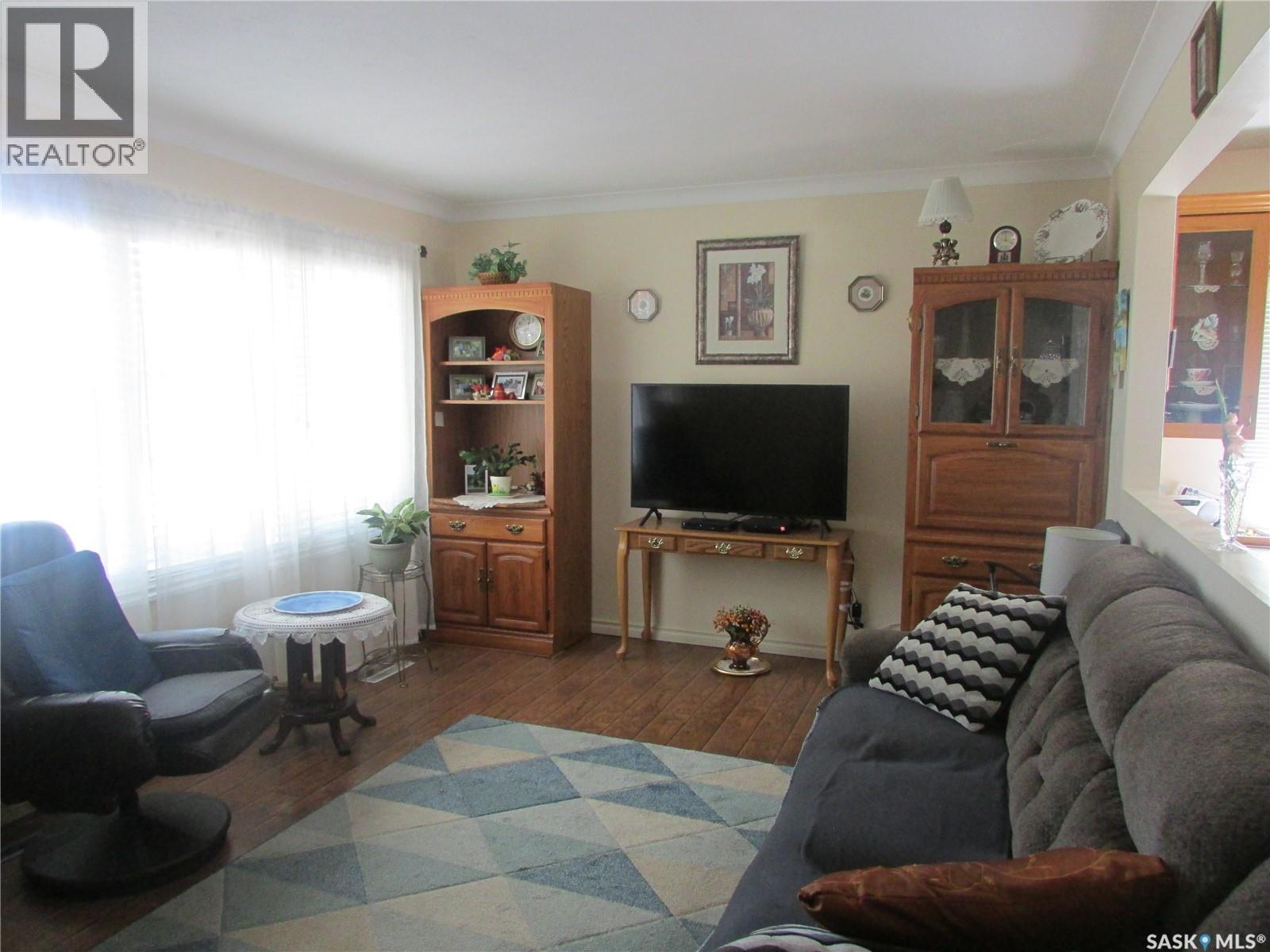 Photo 7 of 84 Coldwell Road, Regina SK