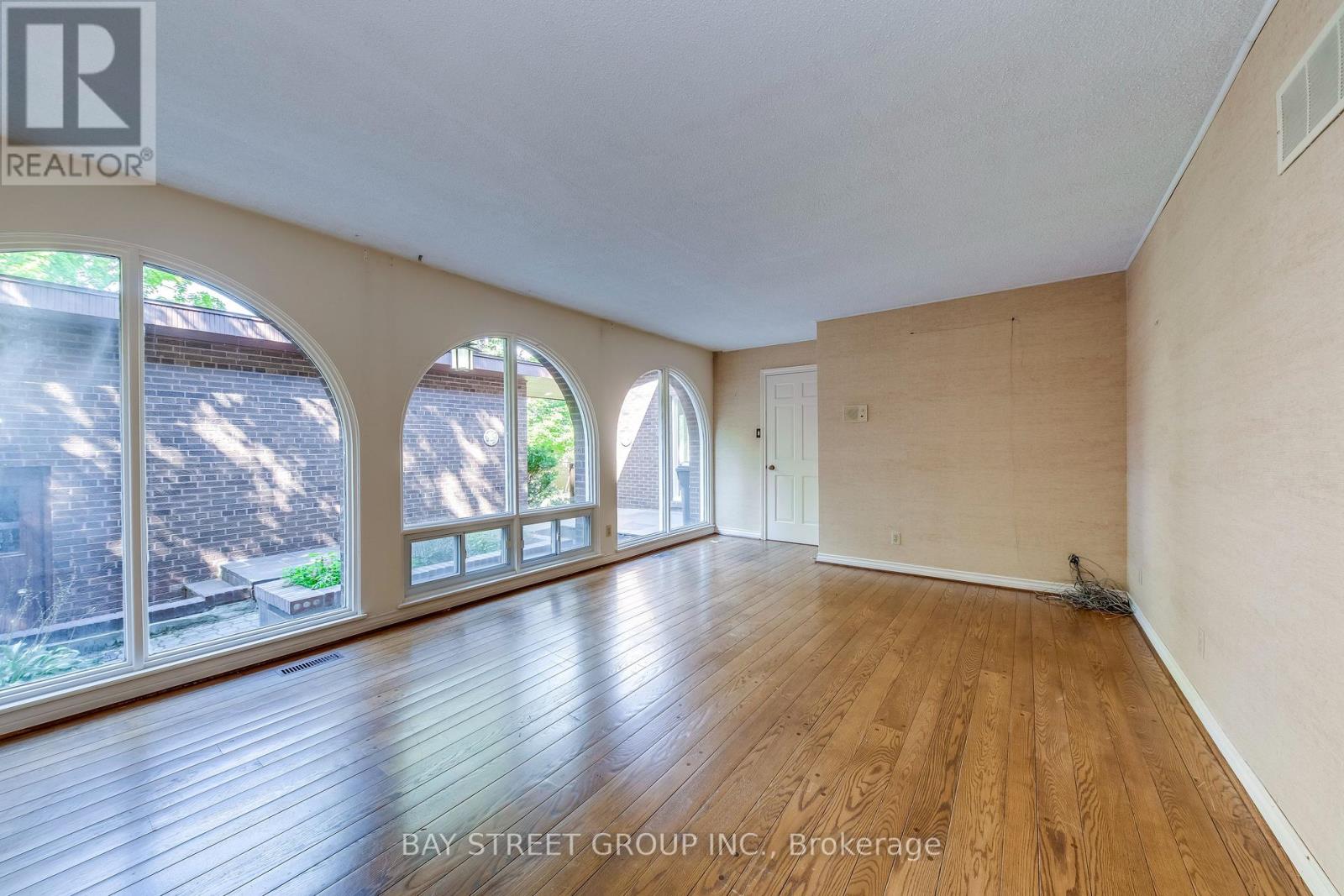 Photo 24 of 7 Mylesview Place, Toronto ON