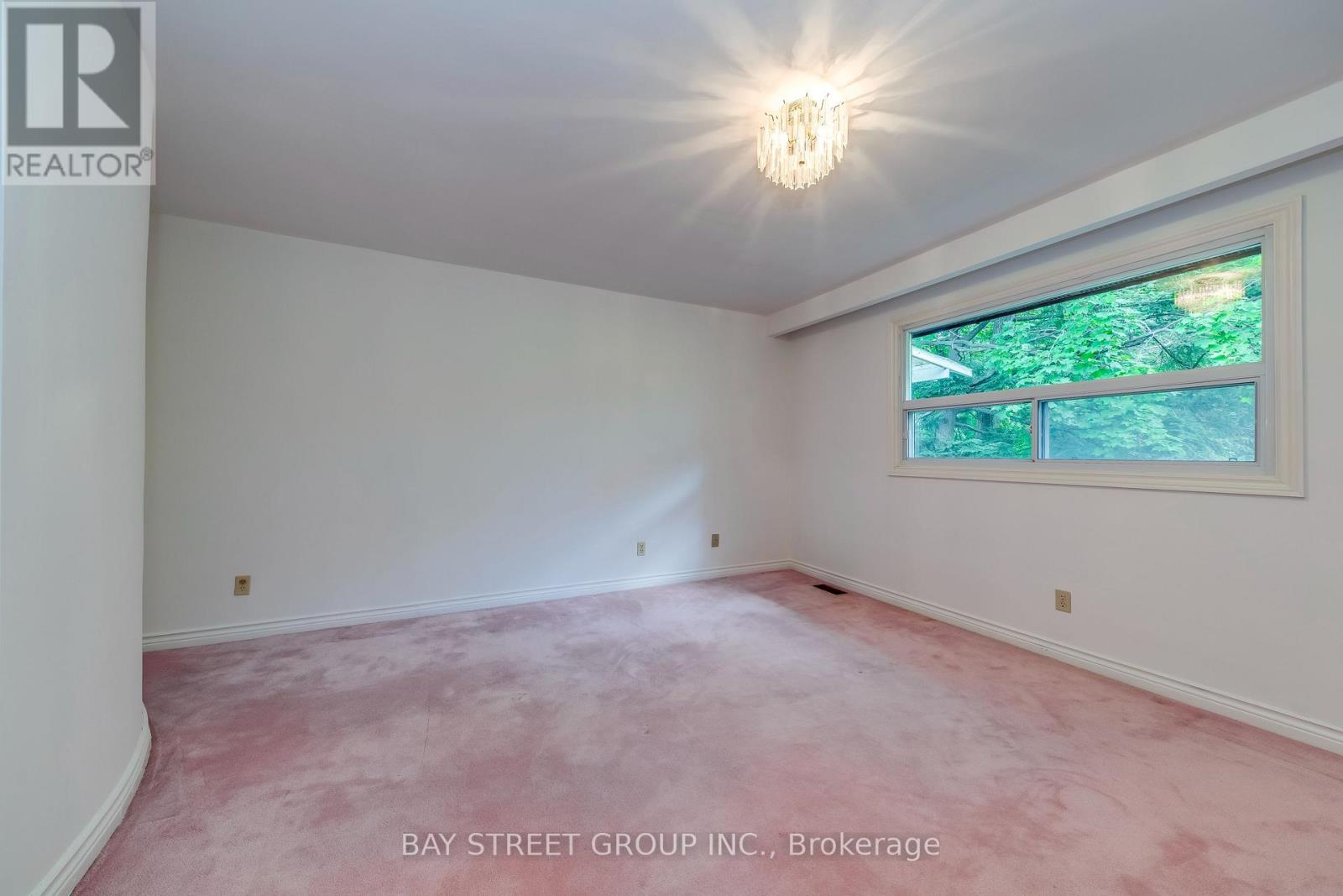 Photo 37 of 7 Mylesview Place, Toronto ON