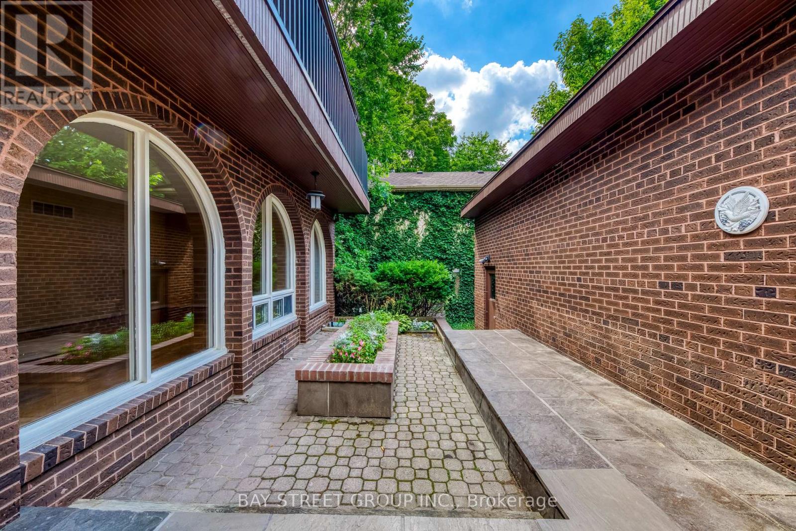 Photo 8 of 7 Mylesview Place, Toronto ON