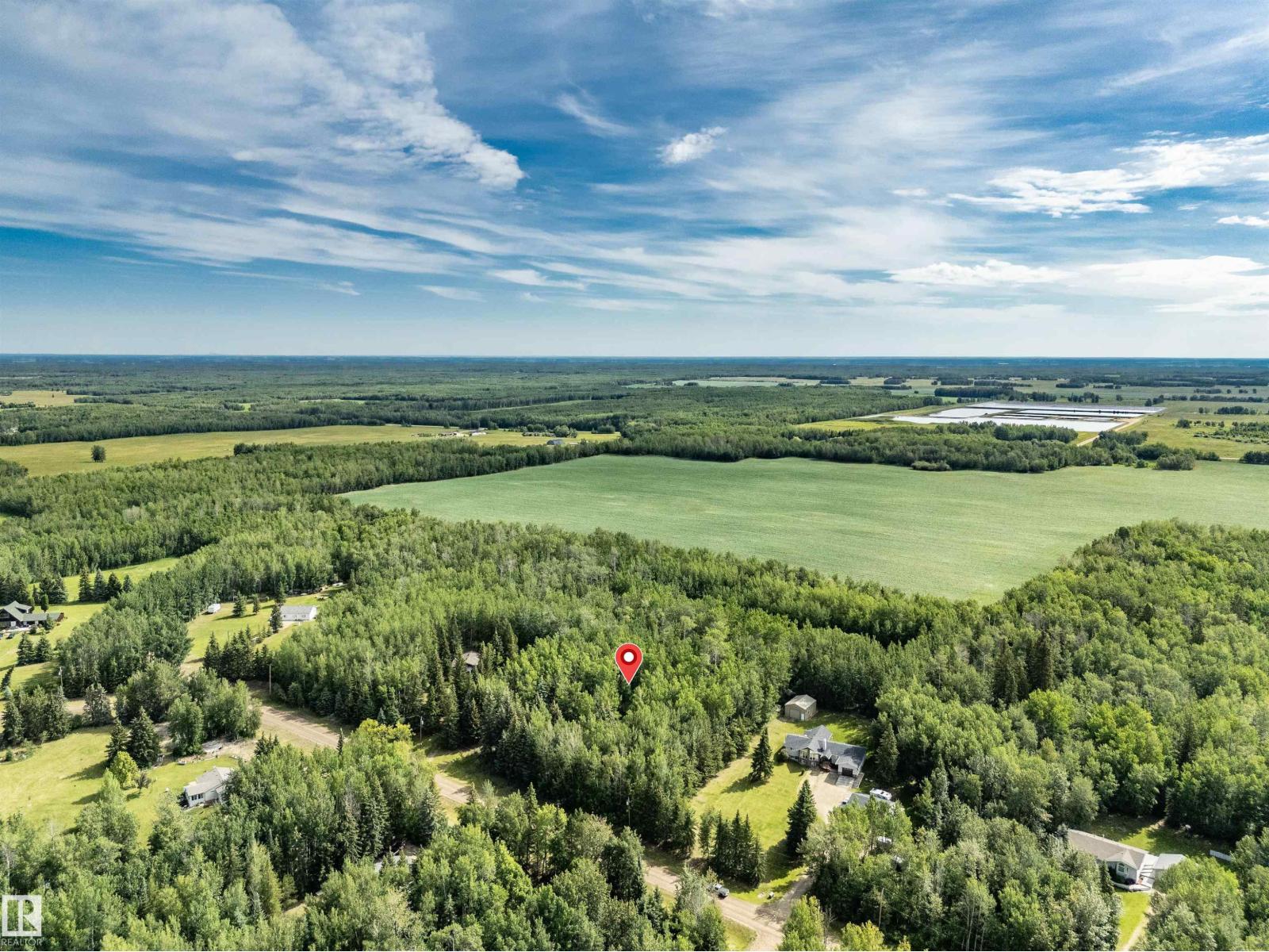 Photo 12 of 502 Highland Rd, Rural Wetaskiwin County AB