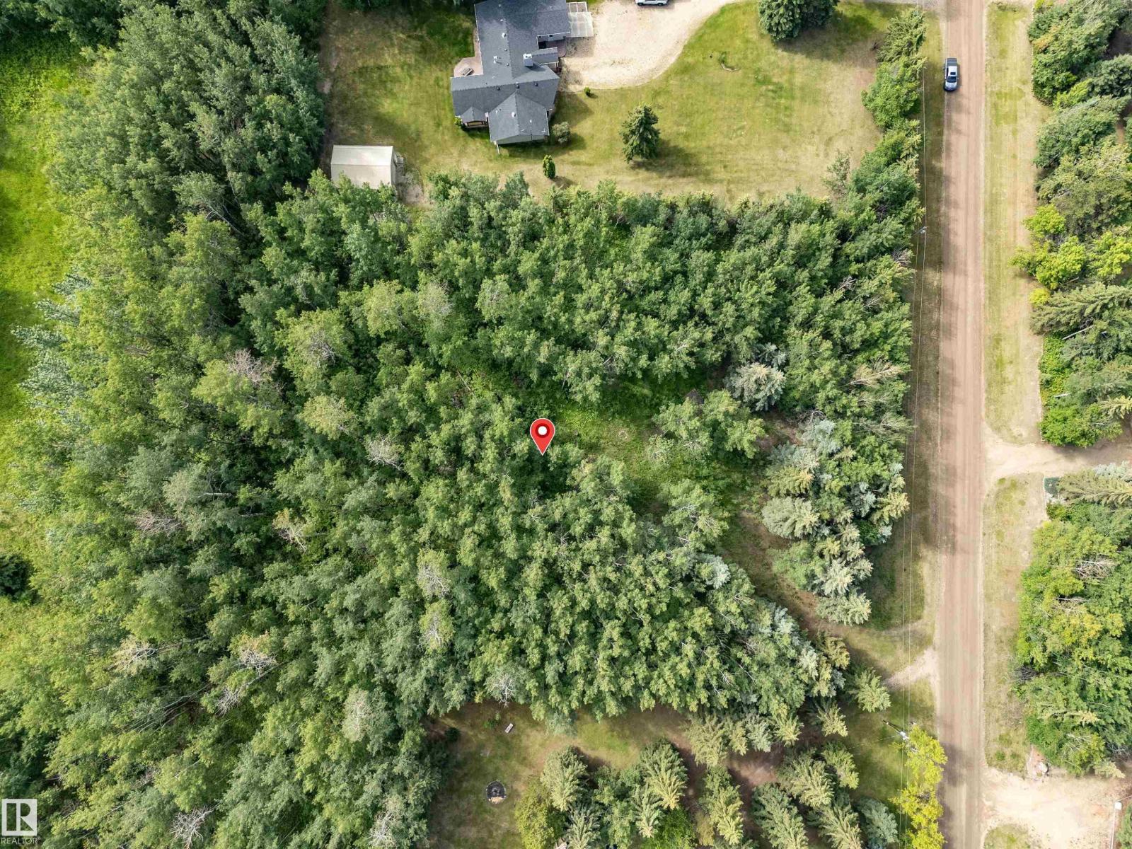 Photo 4 of 502 Highland Rd, Rural Wetaskiwin County AB