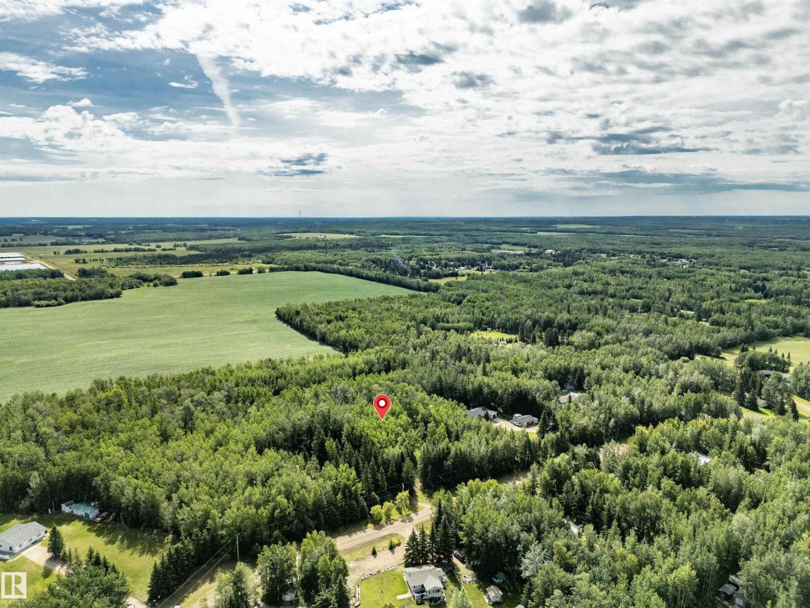 Photo 11 of 502 Highland Rd, Rural Wetaskiwin County AB