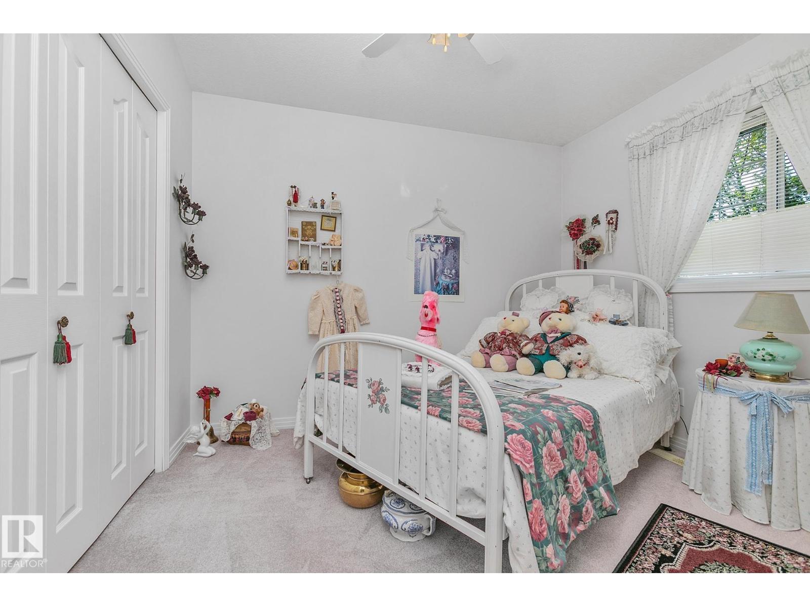 Photo 32 of 350 Lilac Ln, Sherwood Park AB