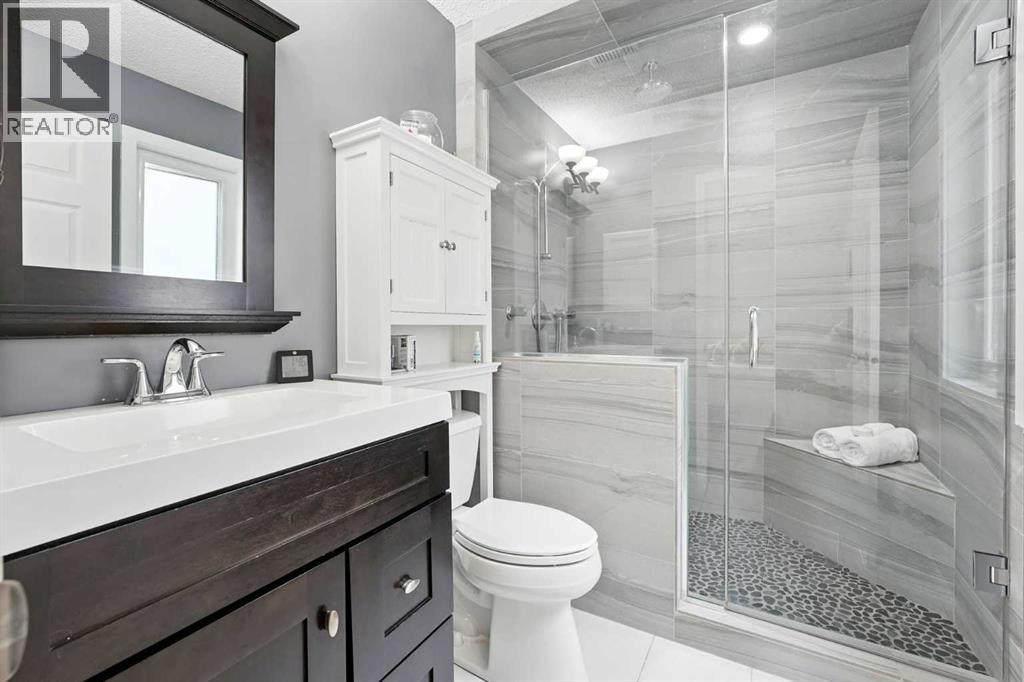 Single Family House 4 Level for Sale in  Macewan Park Circle NW MacEwan Glen Calgary 