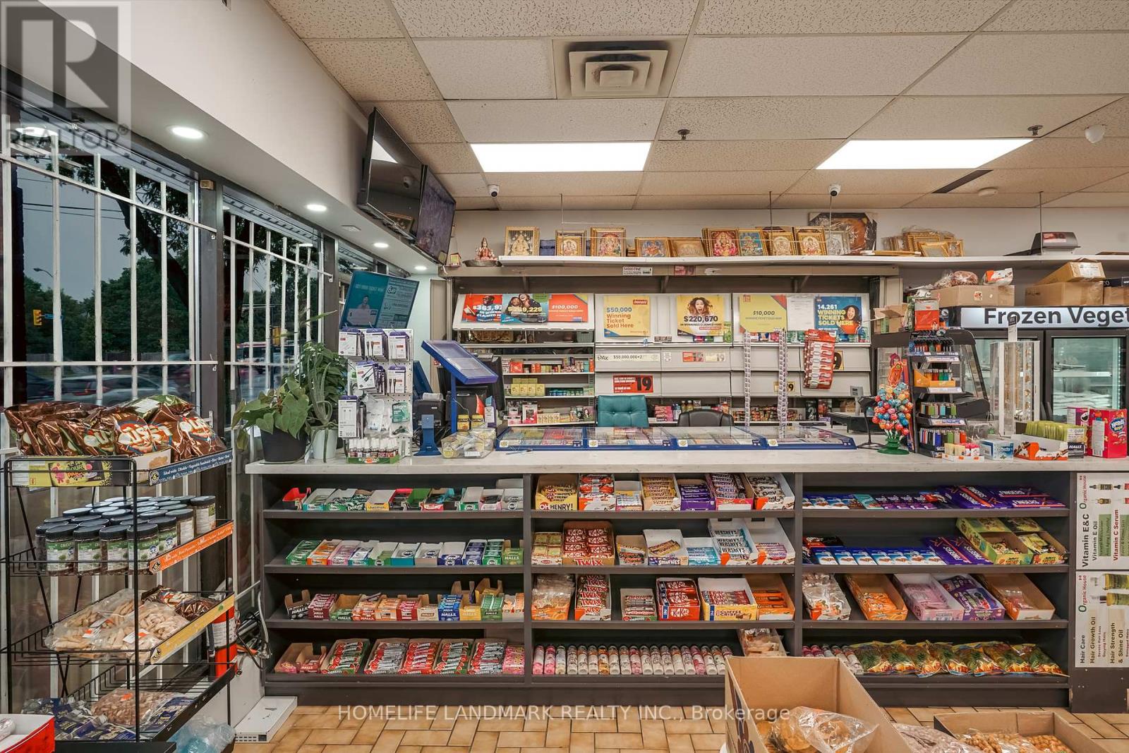 Photo 22 of E 101 5200 Finch Avenue, Toronto ON
