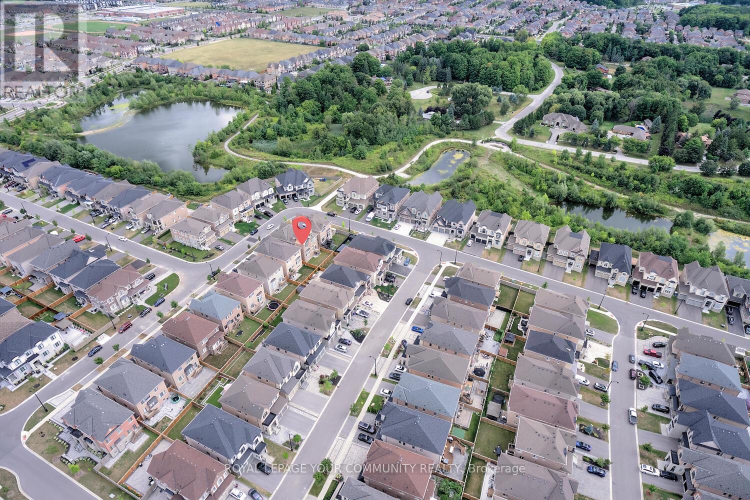 Photo 50 of 152 Stormont Trail, Vaughan ON