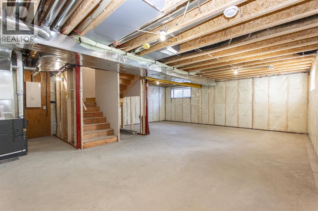 Photo 36 of 75 Bardwell Way, Sylvan Lake AB