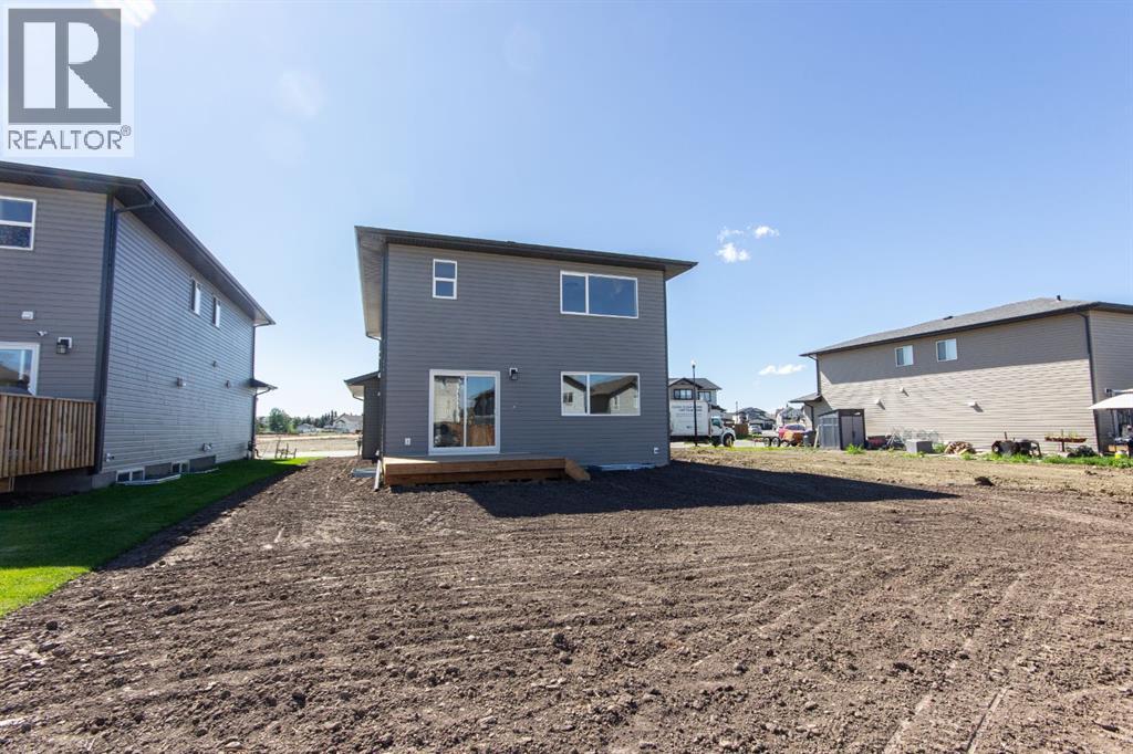 Photo 40 of 75 Bardwell Way, Sylvan Lake AB